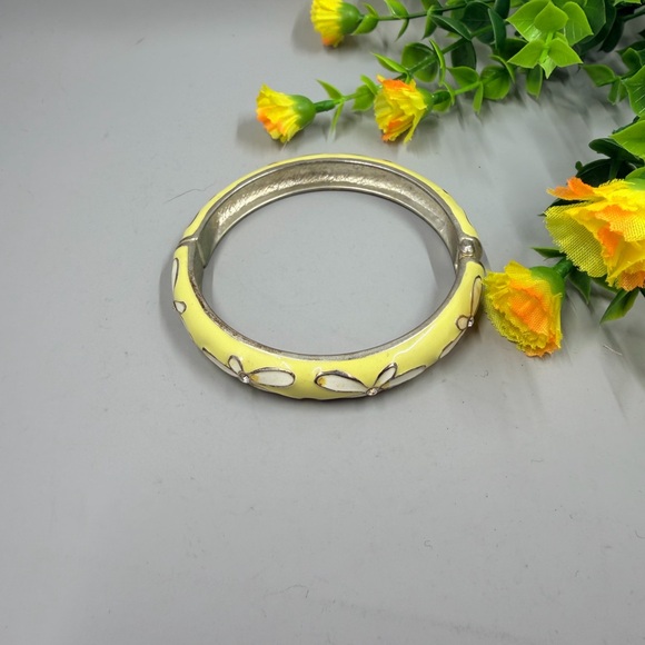 Yellow Floral Enamel Bangle Bracelet with Crystal Accents - Picture 5 of 5